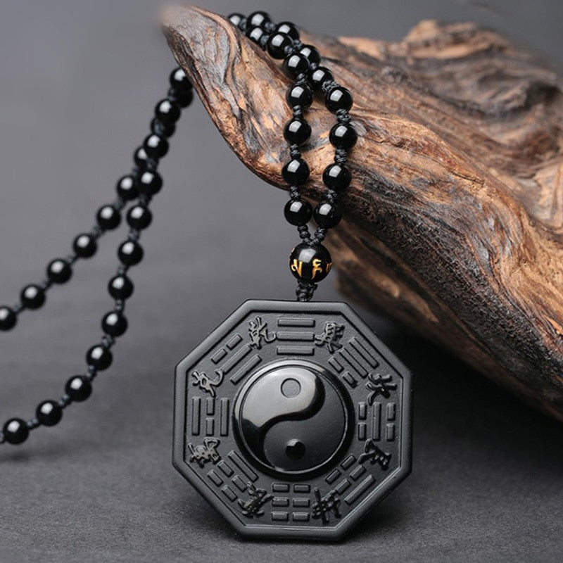 Collier pendentif Yin Yang en obsidienne noire, roche volcanique